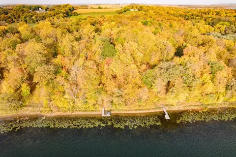 10135 W Rachel Dr SW, Farwell, MN 56327