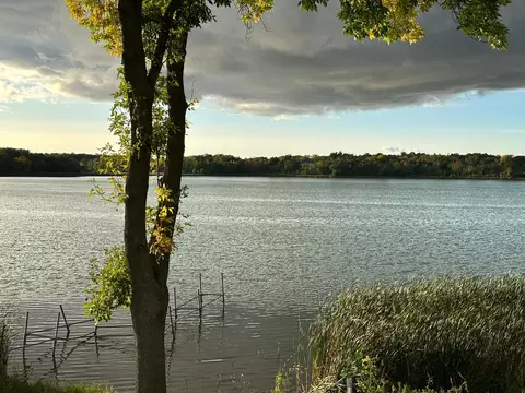 2627 Commerce Blvd, Mound, MN 55364