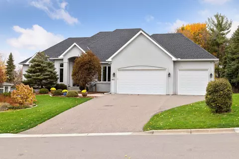 613 Sutcliff Cir, Mendota Heights, MN 55118