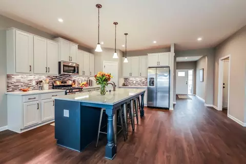 1933 Birch St, Carver, MN 55315