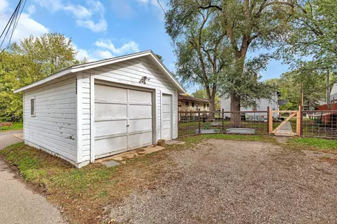 325 25th Ave N, Saint Cloud, MN 56303 photo 3
