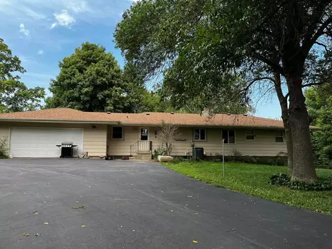 54233 207th Military Rd, Mankato, MN 56001