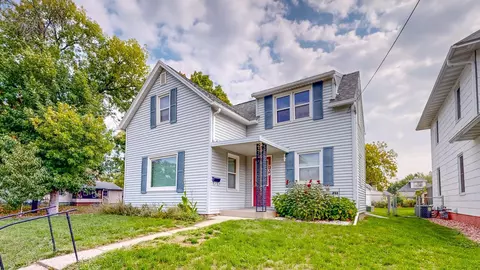 704 6th Ave SE, Rochester, MN 55904