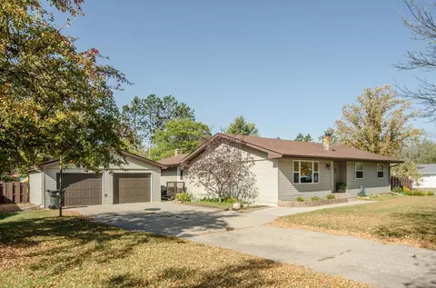 403 Kay Ave SE, Bemidji, MN 56601