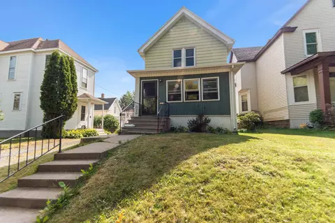 2610 W 5th St, Duluth, MN 55806