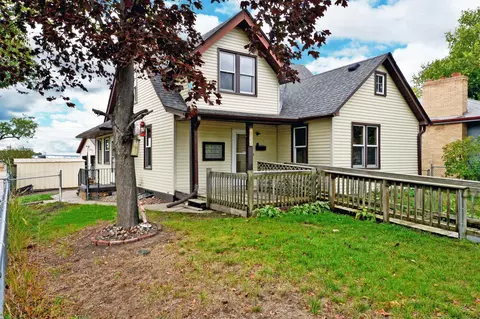 2600 7th St NE, Minneapolis, MN 55418