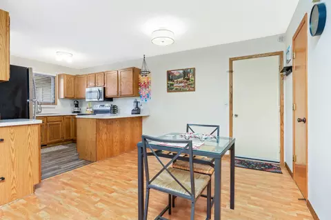8940 Underwood Ln N, Maple Grove, MN 55369