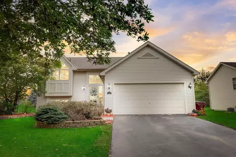 629 Heritage Trl, Jordan, MN 55352