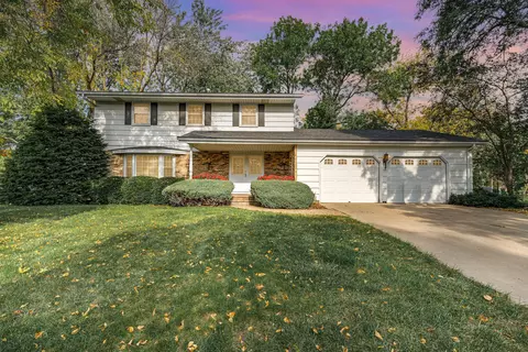 10116 Goodrich Rd, Bloomington, MN 55437