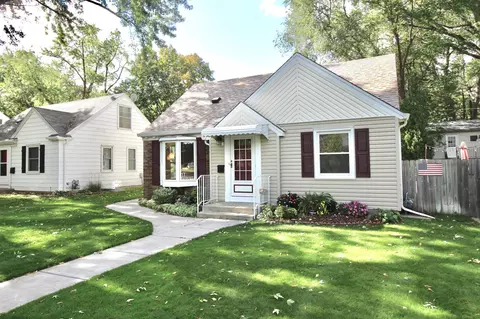 2640 Idaho Ave S, Saint Louis Park, MN 55426