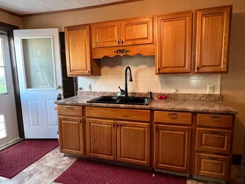 314 7th St SE, Staples, MN 56479 photo 6