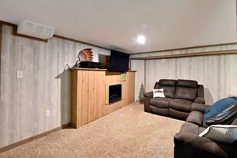 2982 Lake Shore Ave, Maple Plain, MN 55359 photo 15