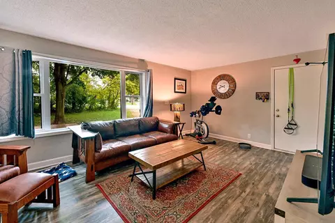 2982 Lake Shore Ave, Maple Plain, MN 55359 photo 4