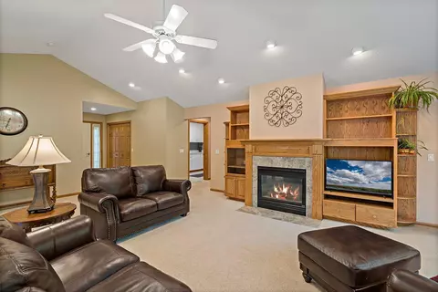 1447 18th Ave NW, Faribault, MN 55021 photo 9