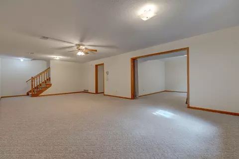 403 S Bruce St, Marshall, MN 56258 photo 25