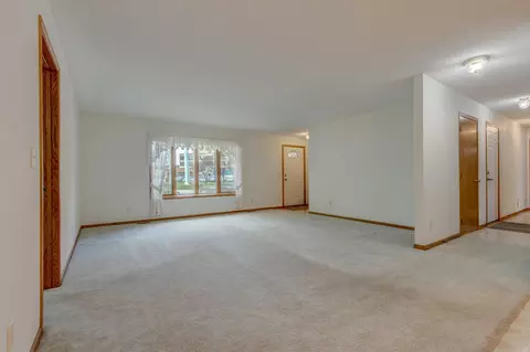 403 S Bruce St, Marshall, MN 56258 photo 5