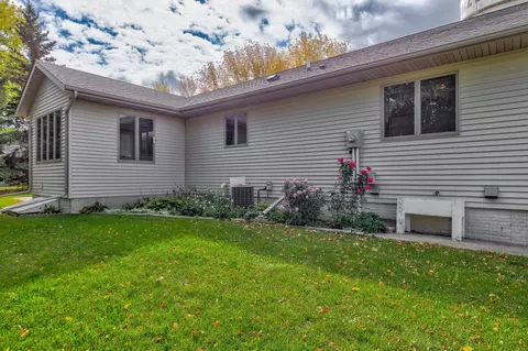 403 S Bruce St, Marshall, MN 56258 photo 41