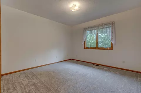 403 S Bruce St, Marshall, MN 56258 photo 22