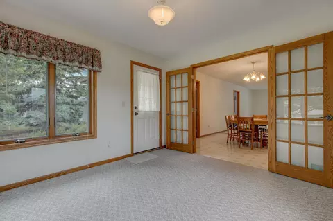 403 S Bruce St, Marshall, MN 56258 photo 13