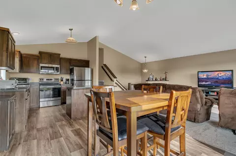 404 Cardinal St, Mora, MN 55051