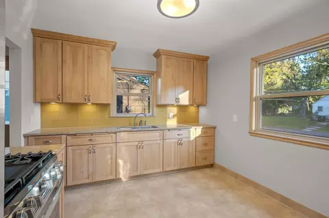 100 E 69th St, Richfield, MN 55423 photo 17