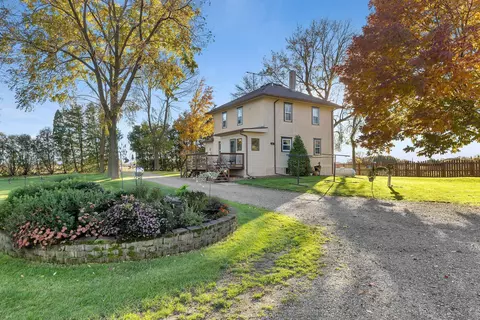20014 Nature Ave, Hutchinson, MN 55350