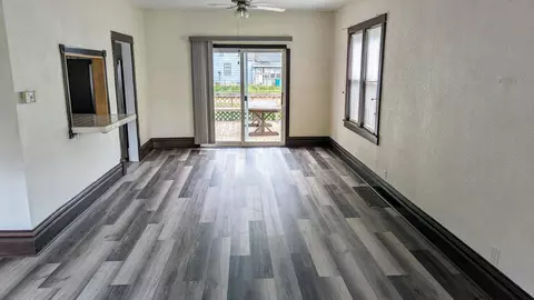 405 Johnson St, Albert Lea, MN 56007 photo 3