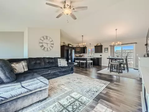 821 Rose Ct Dr, Somerset, WI 54025