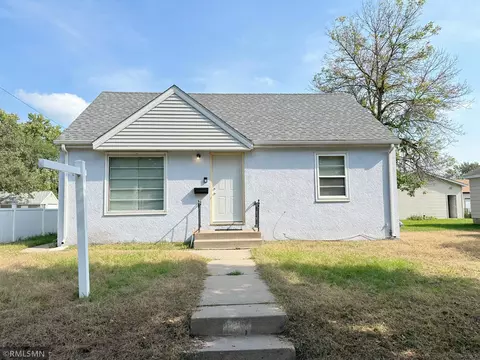 5216 Colfax Ave N, Minneapolis, MN 55430