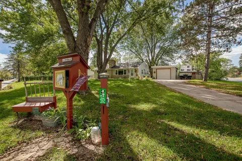 3711 Kenny Ln, White Bear Lake, MN 55110
