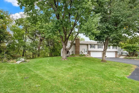 8430 W 100th St, Bloomington, MN 55438 photo 31