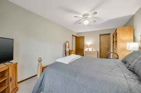 8430 W 100th St, Bloomington, MN 55438 photo 14