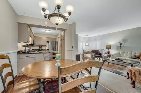 8430 W 100th St, Bloomington, MN 55438 photo 7