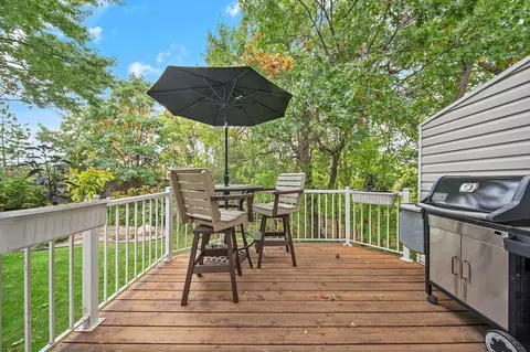 8430 W 100th St, Bloomington, MN 55438 photo 17