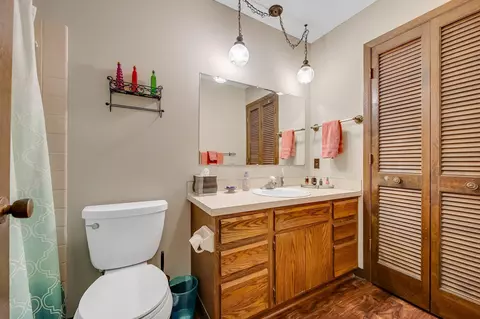 8430 W 100th St, Bloomington, MN 55438 photo 15