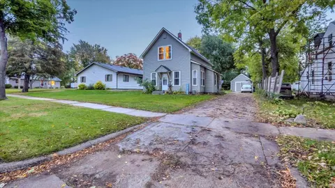 405 S Marshall Ave, Litchfield, MN 55355