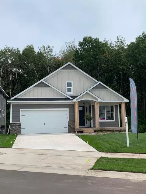 7442 Agate Trl, Inver Grove Heights, MN 55077