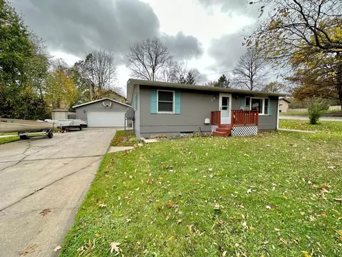 506 Gunn St, Coleraine, MN 55722