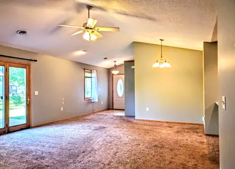 1820 Windmill Dr, Baldwin, WI 54002 photo 7
