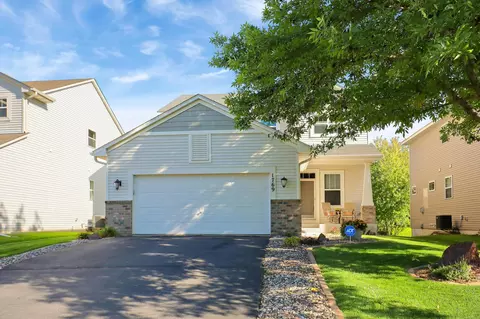 1769 Switchgrass Cir, Shakopee, MN 55379