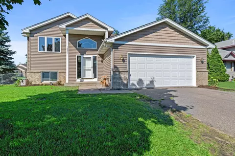 14950 Zuni St NW, Ramsey, MN 55303