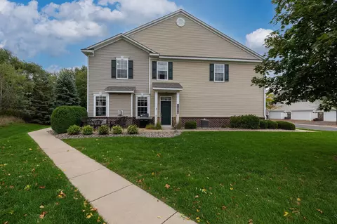11007 Oak Grove Cir #A, Woodbury, MN 55129