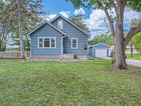 10752 Zenith Ave S, Bloomington, MN 55431