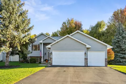 12616 Elm Pkwy, Rogers, MN 55374