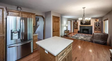3947 Clippers Rd, Eagan, MN 55122 photo 13