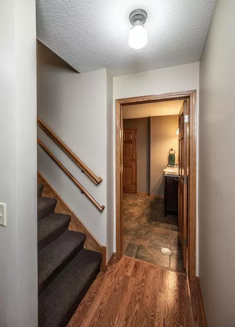 3947 Clippers Rd, Eagan, MN 55122 photo 40