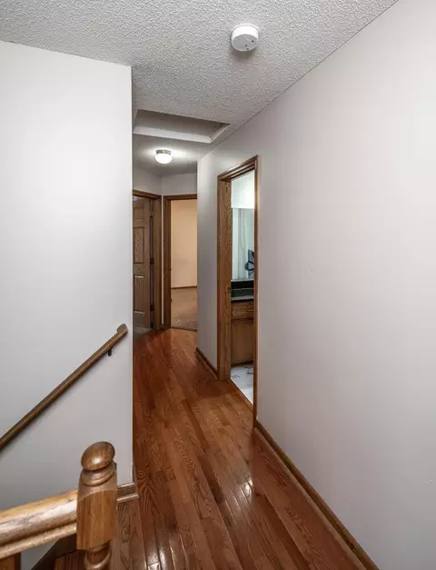 3947 Clippers Rd, Eagan, MN 55122 photo 20