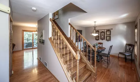 3947 Clippers Rd, Eagan, MN 55122 photo 6