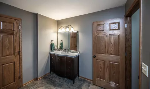 3947 Clippers Rd, Eagan, MN 55122 photo 42