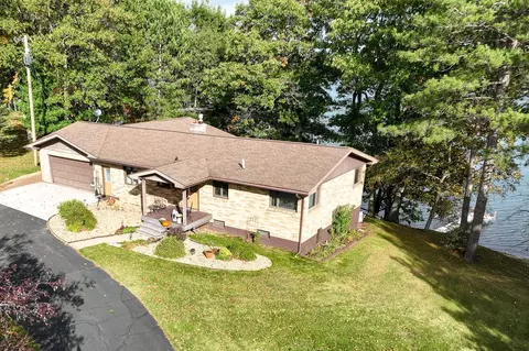 2102 W Chub Lake Rd, Carlton, MN 55718